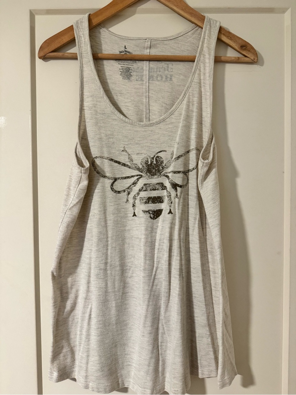 Jack Daniels Light Gray Bee Graphic Tank Top - Women's
